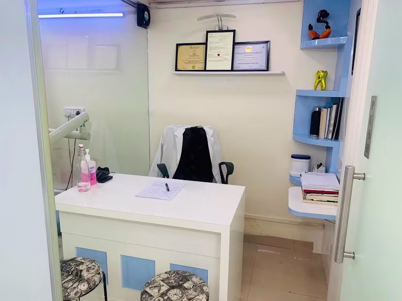Reception area – Dental Studio 32 Goregaon West